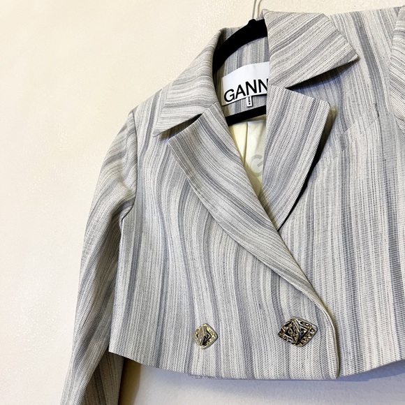 GANNI Cropped Striped Grey Blazer - Picture 5 of 9